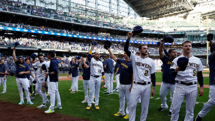 Chicago Cubs v Milwaukee Brewers