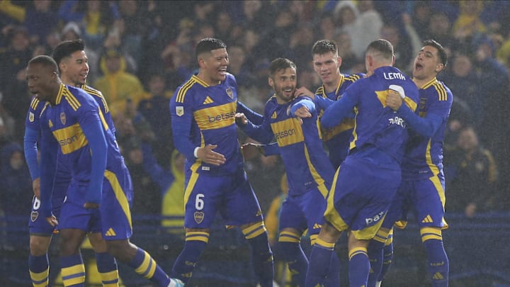 Boca Juniors v Rosario Central - Liga Profesional 2024