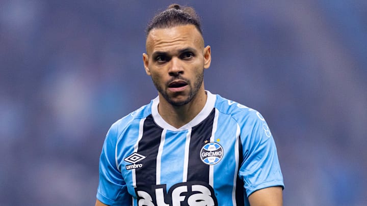 Braithwaite é a principal arma do ataque do Grêmio 