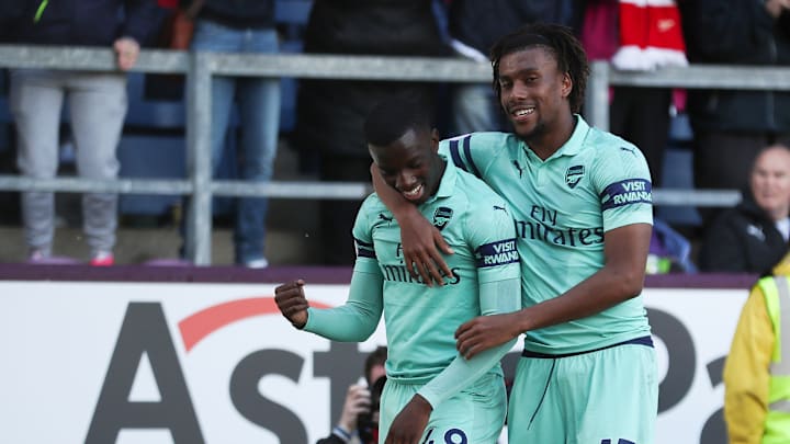 Burnley FC v Arsenal FC - Premier League Burnley FC v Arsenal FC - Premier League