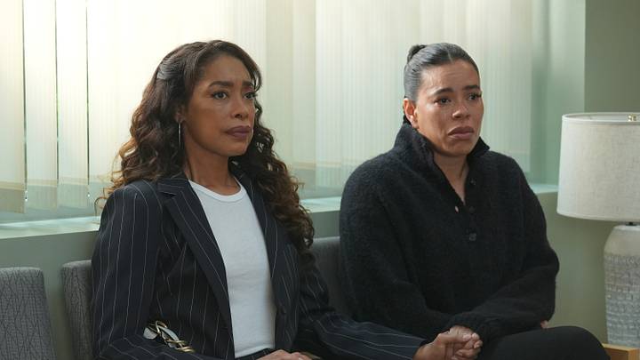 9-1-1 LONE STAR: L-R: Gina Torres and Brianna Baker in the "Naked Truth" episode of 9-1-1 LONE STAR airing Monday, Nov 4 (8:00-9:02 PM ET/PT) on FOX. © 2024 Fox Media LLC