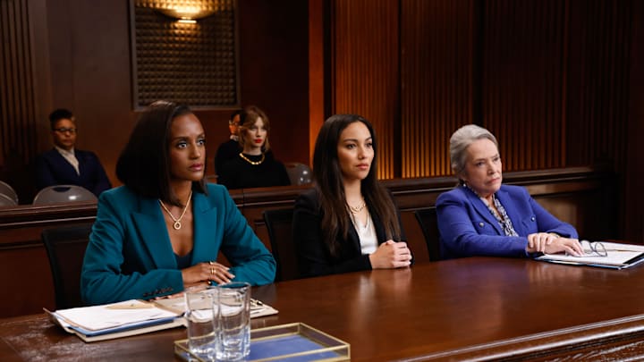 “A Guy Named Greg” – Matty’s rusty trial skills are put to the test during a wrongful termination case by a woman claiming she was sexually harassed by her boss. Also, the firm’s jury consultant and master lie detector, Shae (Yael Grobglas), joins the case, on MATLOCK, Thursday, Oct. 24 (9:01-10:00 PM, ET/PT) on the CBS Television Network, and streaming on Paramount+ (live and on demand for Paramount+ with SHOWTIME subscribers, or on demand for Paramount+ Essential subscribers the day after the