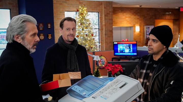 NCIS - “Humbug” - Monday, Dec. 16 (9:00-10:00 PM, ET/PT) When a shocking tell-all threatens to ruin Christmas for a decorated Marine, NCIS must unwrap the truth and deliver a holiday miracle — before the book hits shelves and turns a hero’s legacy into a holiday disaster. Pictured (L-R): Gary Cole as NCIS Special Agent Alden Parker, Sean Murray as Special Agent Timothy McGee, and Wilmer Valderrama as NCIS Special Agent Nicholas “Nick” Torres.