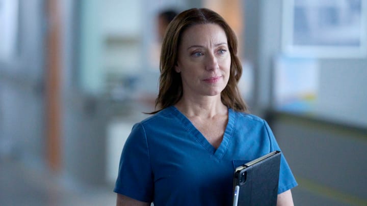 DOC: Molly Parker in the “Secrets & Lies” episode of DOC airing Tuesday, Feb. 18 (9:00-10:00 PM ET/PT) on FOX. CR: FOX. ©2025 FOX Media LLC.