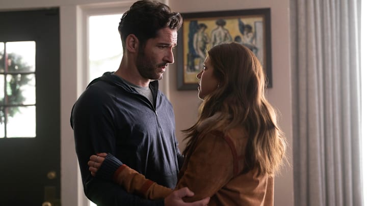 TELL ME LIES - “Don’t Struggle Like That, Or I Will Only Love You More” - End of semester Christmas celebrations change everything for everyone – again. (Disney/Josh Stringer)
TOM ELLIS, CATHERINE MISSAL