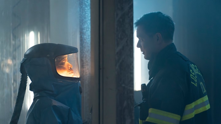 9-1-1 - ÒLab RatsÓ - Athena and Buck are in a race against time to rescue the rest of the 118 following the fire in the bio lab. THURSDAY, APRIL 17 (THURSDAY, APRIL 17) on ABC. (Disney/Christopher Willard) 
ANGELA BASSETT, PETER KRAUSE