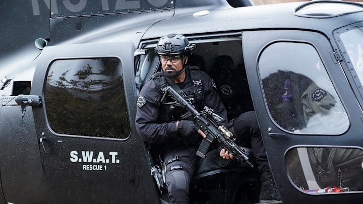 “High Ground” – During a hiking trip, Powell and Gamble stumble upon an illegal weed farm and find themselves taking on a dangerous cartel, on S.W.A.T., Friday, Feb. 28 (10:00-11:00 PM, ET/PT) on the CBS Television Network, and streaming on Paramount+ (live and on-demand for Paramount+ with SHOWTIME subscribers, or on-demand for Paramount+ Essential subscribers the day after the episode airs)*. Pictured (L-R): Shemar Moore as Daniel “Hondo” Harrelson. Bill Inoshita/Sony Pictures Television/CBS