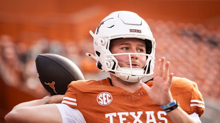 Quinn Ewers, Texas football Quinn Ewers, Texas football