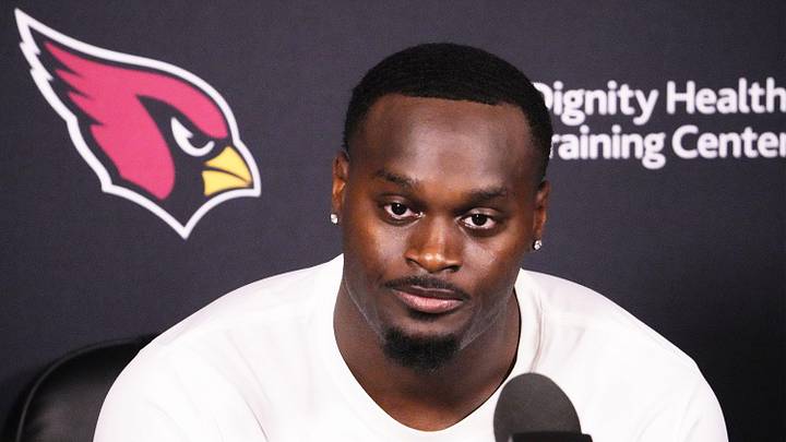 Arizona Cardinals running back Jeremiyah Love (4) during rookie mini-camp on May 8, 2026, at the Dignity Health Arizona Cardinals Training Center in Tempe.