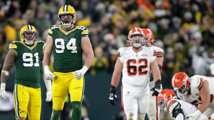 Green Bay Packers defensive end Dean Lowry (94) reacts after sacking Cleveland Browns quarterback Baker Mayfield (6) in the fourth quarter during their football game on Saturday Dec. 25, 2021, at Lambeau Field in Green Bay, Wis. 
Wm. Glasheen/USA TODAY NETWORK-Wisconsin

Apc Green Bay Packers Vs Browns 23528 122521wag