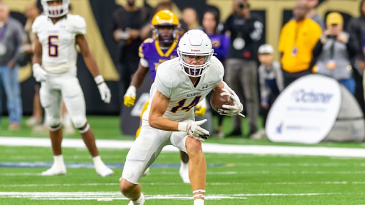 WR Alex Fontenot of Alexandria High