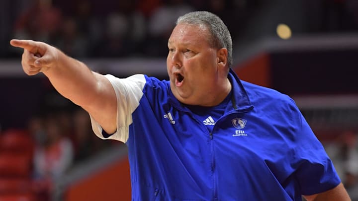 Eastern Illinois Panthers coach Marty Simmons directs his team against Illinois at the State Farm Center. Eastern Illinois Panthers coach Marty Simmons directs his team against Illinois at the State Farm Center.