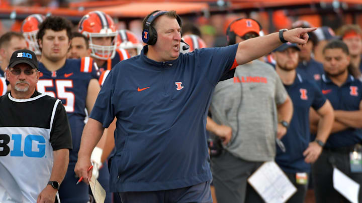 Sep 23, 2023; Champaign, Illinois, USA;  Illinois Fighting Illini head coach Bret Bielema during the second half against the Florida  Atlantic Owls at Memorial Stadium. Mandatory Credit: Ron Johnson-Imagn Images