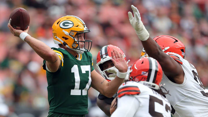 Green Bay Packers quarterback Michael Pratt (17) throws under heavy pressure against the Cleveland Browns on Saturday.