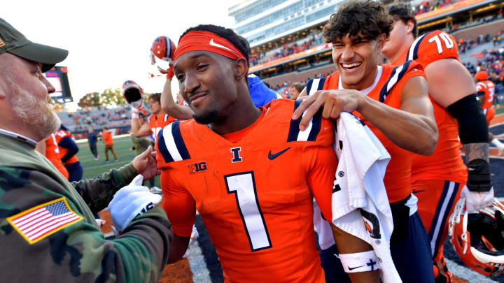 Nov 11, 2023; Champaign, Illinois, USA;  Illinois Fighting Illini wide receiver Isaiah Williams (1) is set to sign a free contract with the Detroit Lions - Ron Johnson/USA TODAY Sports