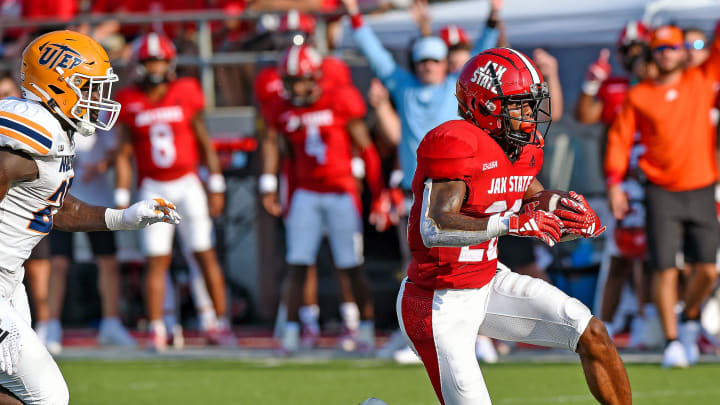 Jacksonville State's Ron Wiggins makes a run during college football action at Burgess-Snow Field Jacksonville State Stadium in Jacksonville, Alabama August 26, 2023. (Dave Hyatt: The Gadsden Times)