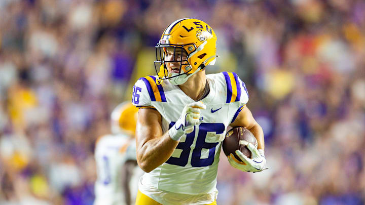 Mason Taylor 86 runs the ball as the LSU Tigers take on the Ole Miss Rebels at Tiger Stadium in Baton Rouge, LA. Saturday, Oct. 12, 2024.Saturday, Oct. 12, 2024. Mason Taylor 86 runs the ball as the LSU Tigers take on the Ole Miss Rebels at Tiger Stadium in Baton Rouge, LA. Saturday, Oct. 12, 2024.Saturday, Oct. 12, 2024.