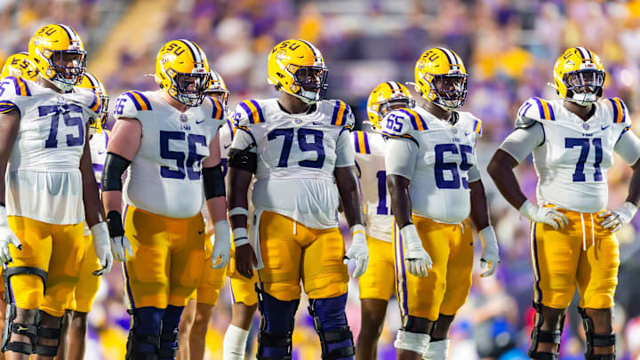 LSU players had to separated by their Florida counterparts ahead of their game on Saturday.