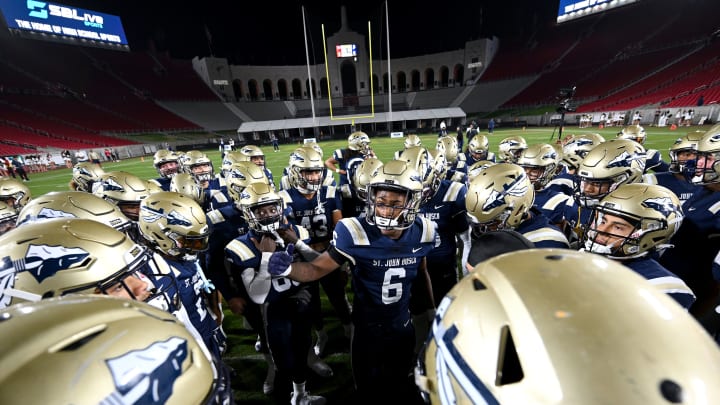 St. John Bosco faces an early-season test against Florida power Chaminade-Madonna on Saturday. 