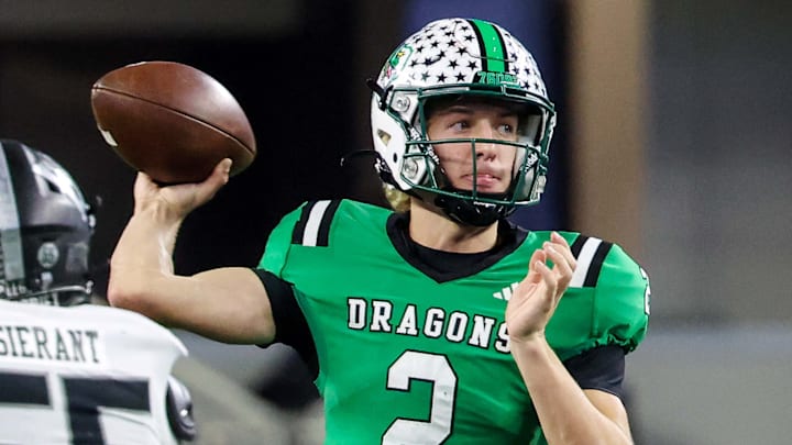Quarterback Angelo Renda of Southlake Carroll passes during the Texas 6A Division 2 state title game at AT&T Stadium. Quarterback Angelo Renda of Southlake Carroll passes during the Texas 6A Division 2 state title game at AT&T Stadium.