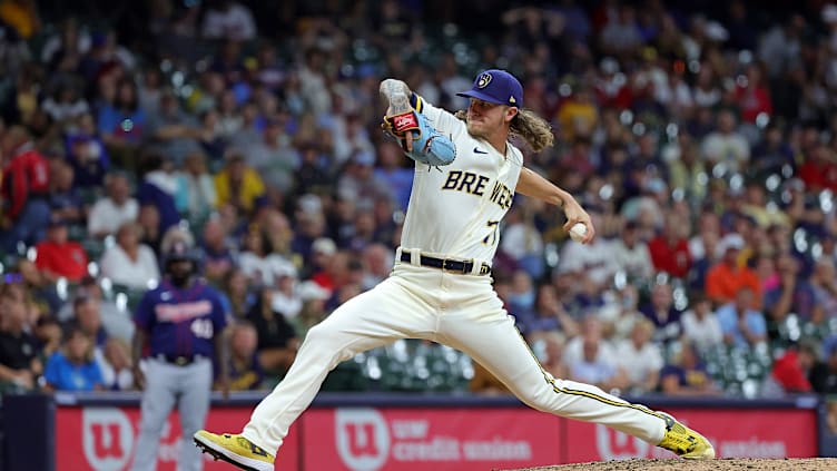 Minnesota Twins v Milwaukee Brewers