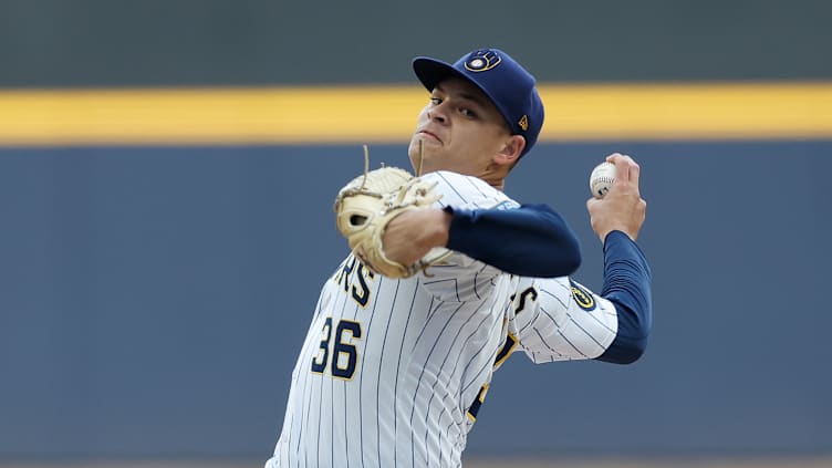 Cincinnati Reds v Milwaukee Brewers