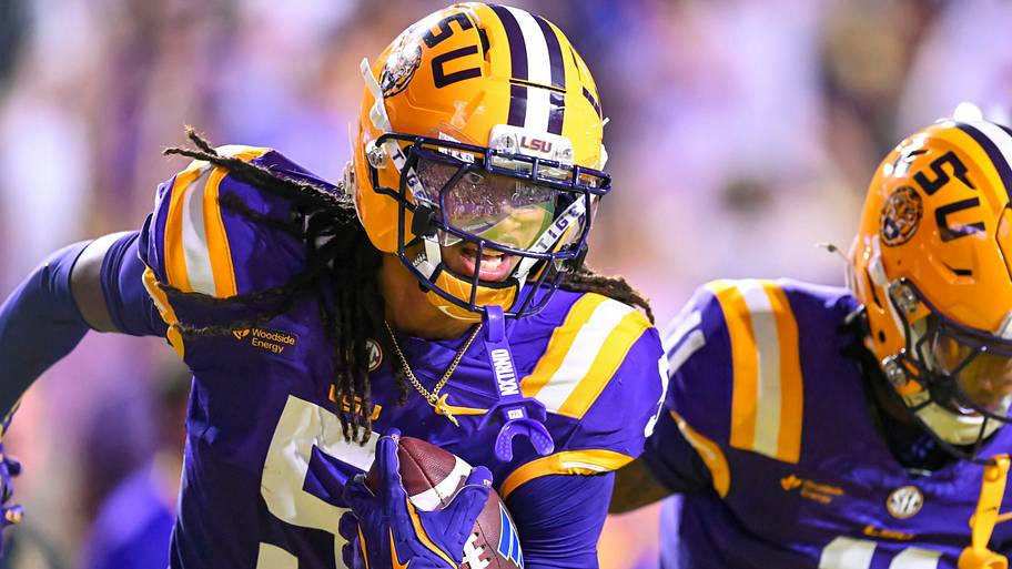 DJ Pickett scores a touchdown for LSU against Louisiana Tech.