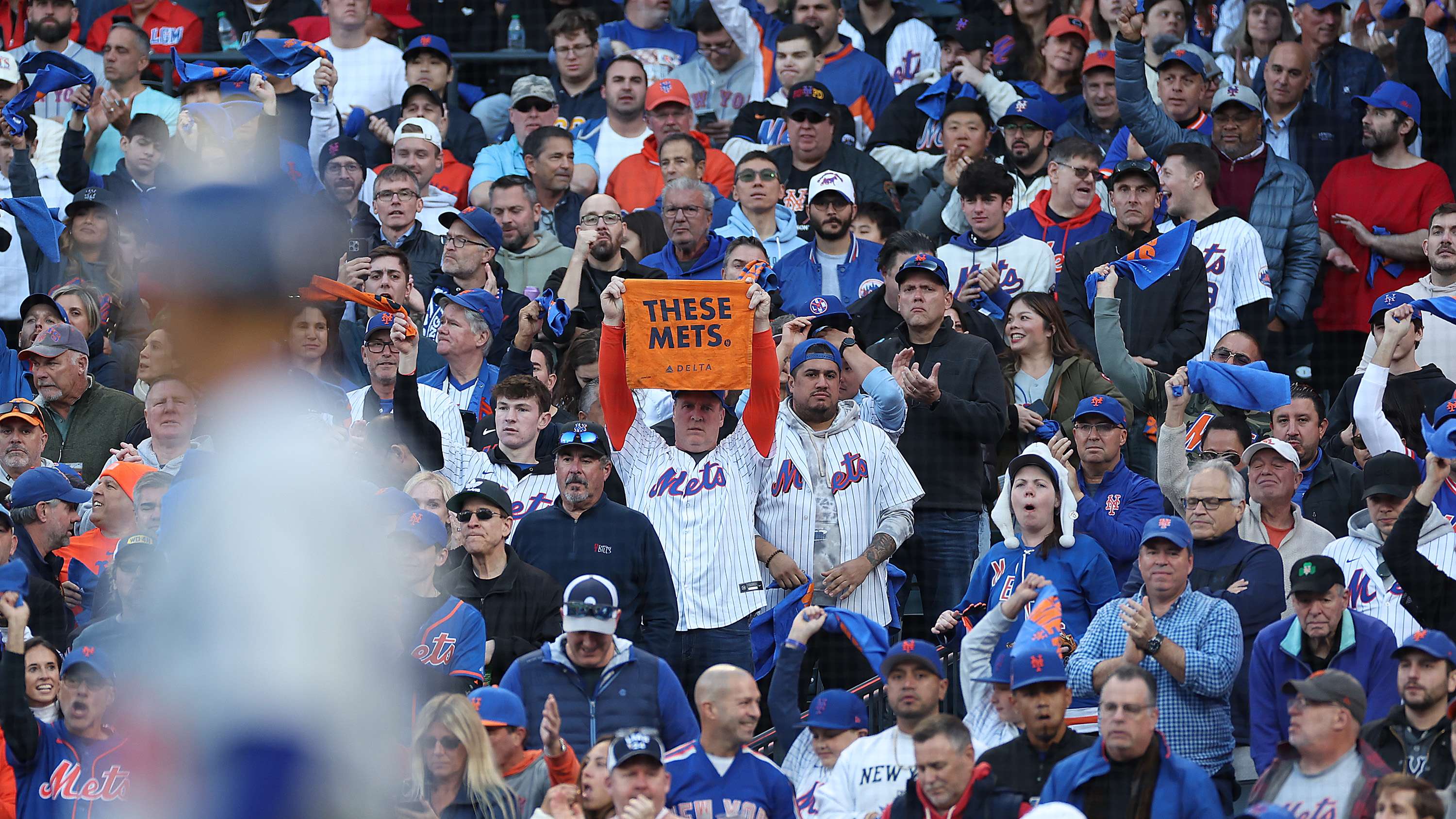 NY Mets News Season tickets, Dodgers’ Juan Soto backup plan, minor