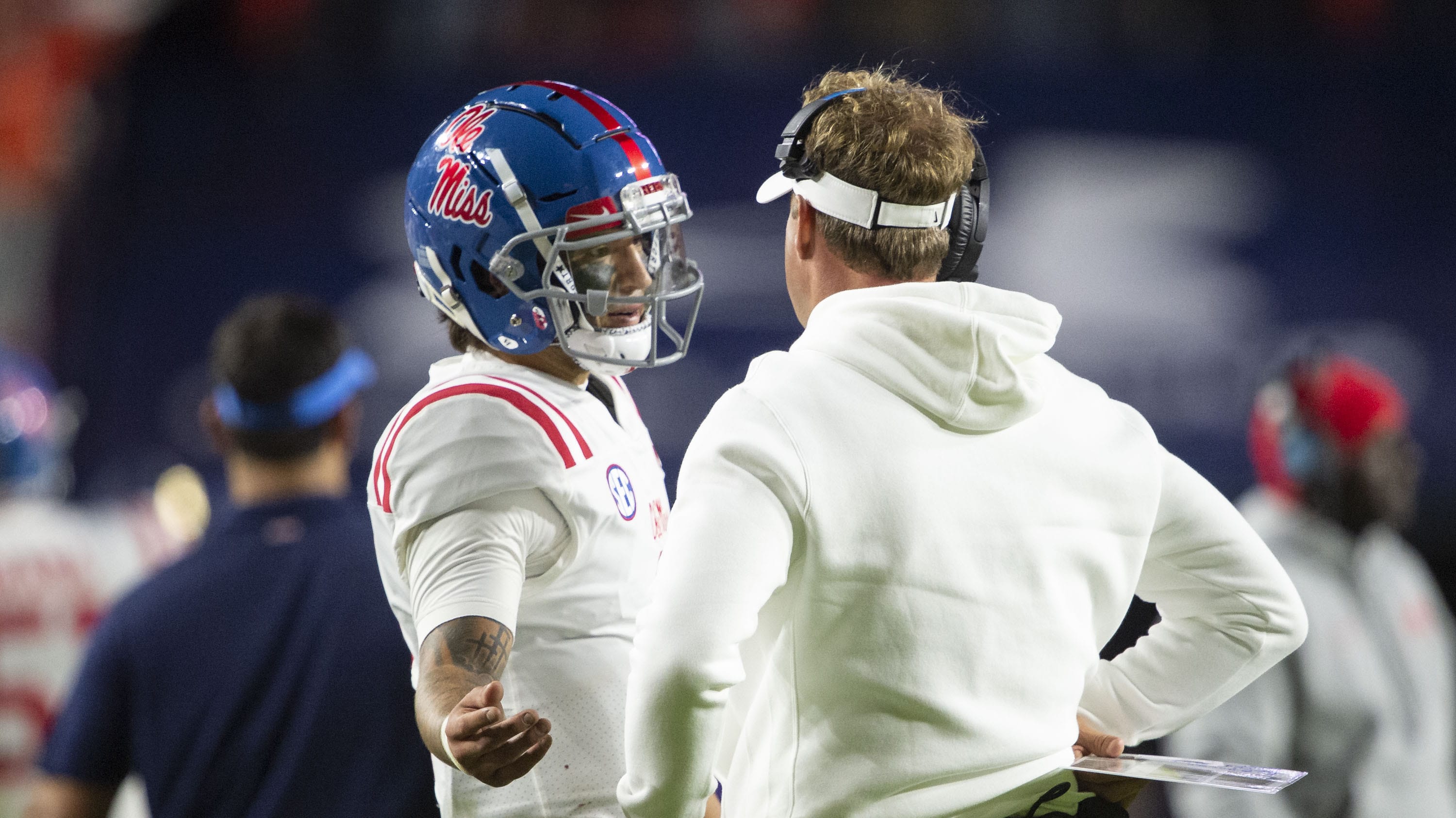 Lane Kiffin, Matt Corral