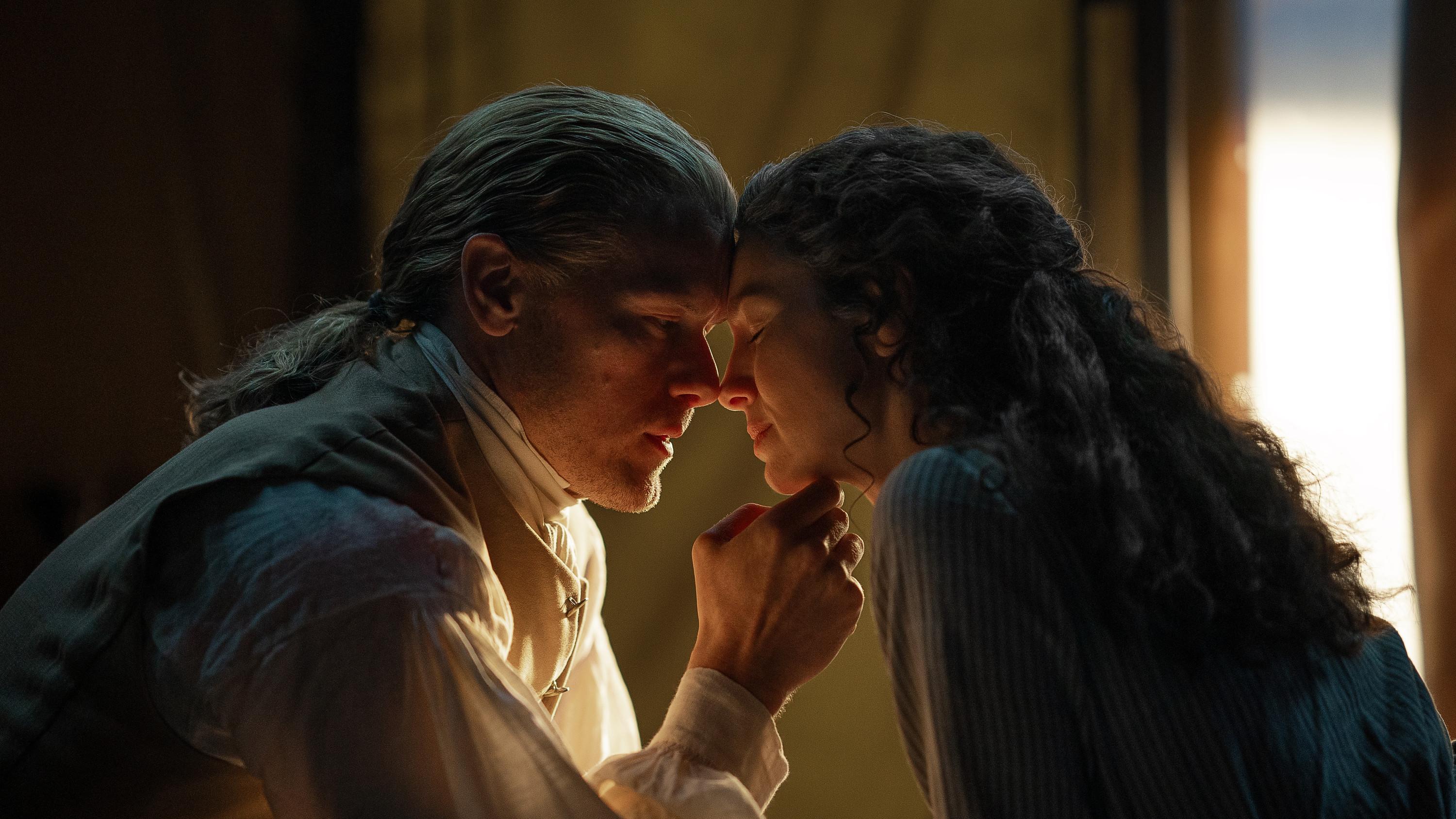 Claire's Courage in Battle; Brianna's Heartbreaking Choice
