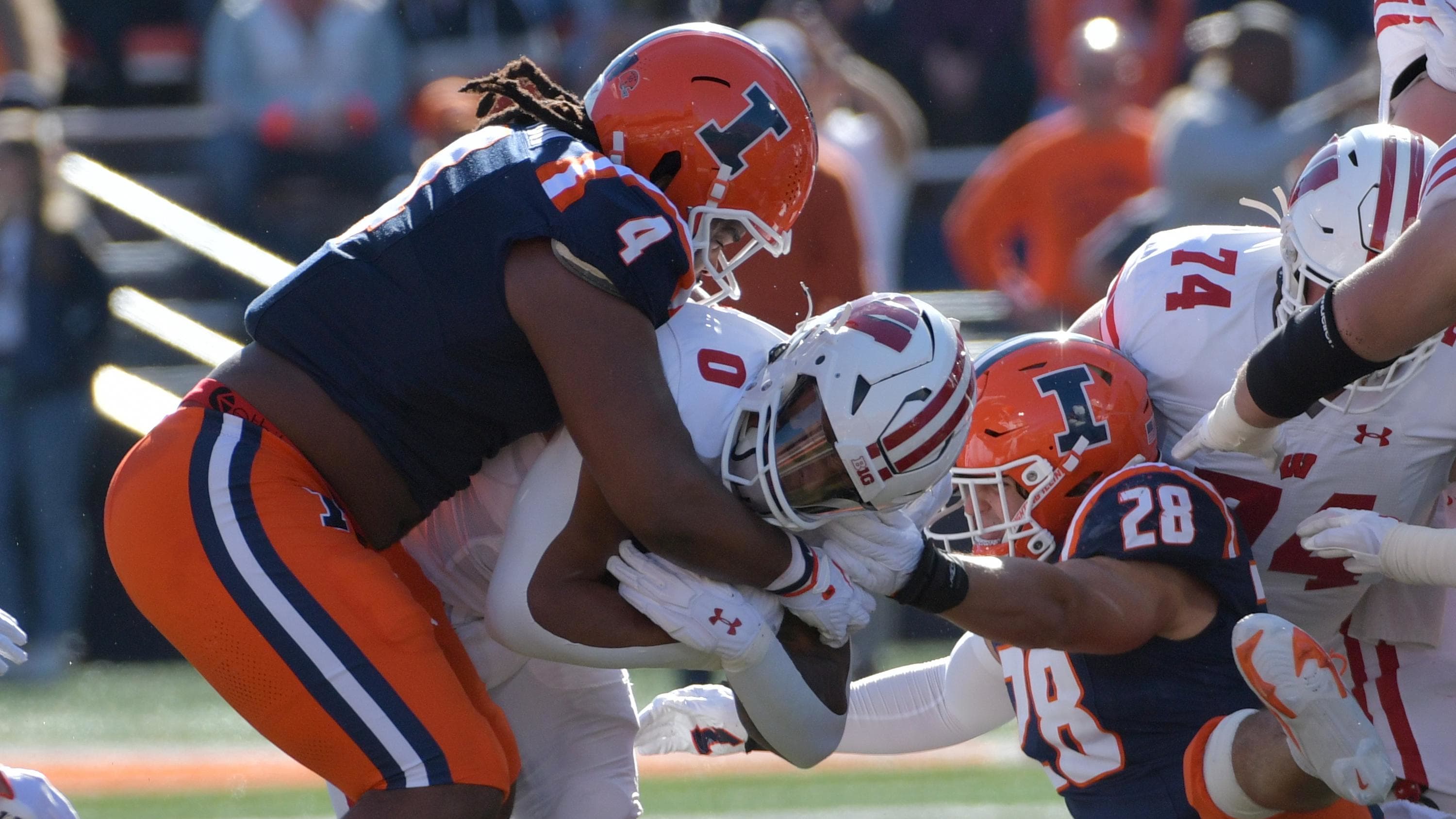  Illinois Fighting Illini defensive tackle Jer'Zhan Newton.