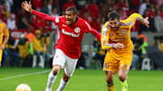 Internacional v Tigres - Copa Bridgestone Libertadores 2015 Semi-Finals