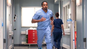 GREYÕS ANATOMY - ÒDrop It Like ItÕs HotÓ - In the midst of a deadly heat wave, the team at Grey Sloan struggles to keep up with an overwhelming amount of patients. Amelia and Winston face a challenging surgery, while Jo and Lucas run an errand for the hospital that takes an unexpected turn. THURSDAY, NOV. 21 (10:00-11:00 p.m. EST) on ABC. 
JASON GEORGE
