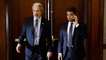 “Foreign Bodies” – As Vance prepares to host diplomatic talks with Venezuela, the team is called in to investigate the dead body of one of his inside men, on the CBS Original series NCIS, Monday, Oct. 21 (9:00-10:00 PM, ET/PT) on the CBS Television Network, and streaming on Paramount+ (live and on-demand for Paramount+ with SHOWTIME subscribers, or on-demand for Paramount+ Essential subscribers the day after the episode airs)*. Pictured (L-R): Gary Cole as NCIS Special Agent Alden Parker and