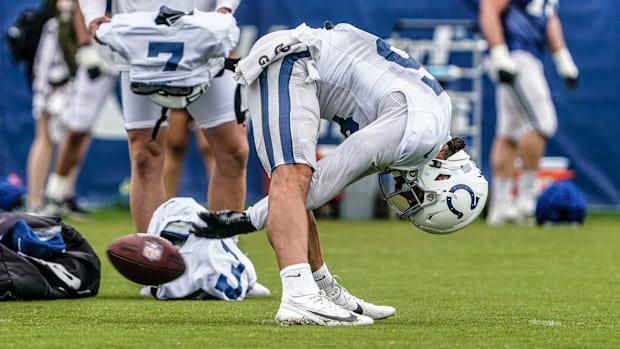 Indianapolis Colts long snapper Luke Rhodes