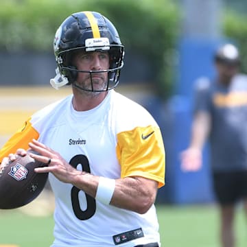 Jun 10, 2025; Pittsburgh, PA, USA;  Pittsburgh Steelers quarterbacks Aaron Rogers (8) and Mason Rudolph (2) during minicamp at their South Side facility. Mandatory Credit: Philip G. Pavely-Imagn Images