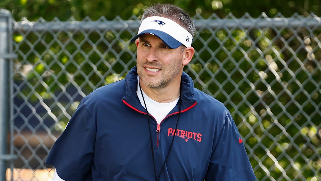 New England Patriots offensive coordinator Josh McDaniels