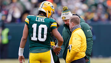 Chicago Bears v Green Bay Packers