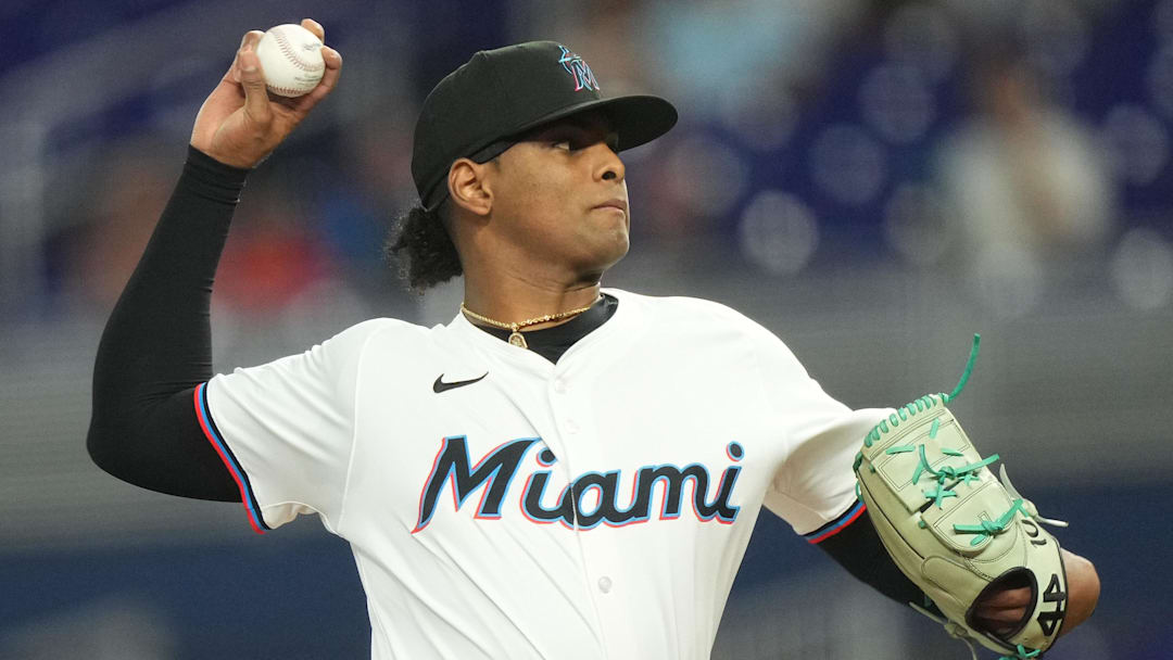 Aug 25, 2025; Miami, Florida, USA;  Miami Marlins starting pitcher Edward Cabrera (27) pitches in the first inning against the Atlanta Braves at loanDepot Park. Mandatory Credit: Jim Rassol-Imagn Images