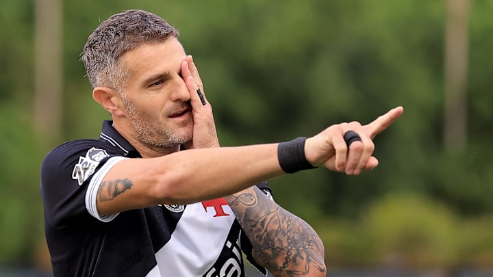 Vegetti é o principal artilheiro dentre os jogadores da Série A em 2025 Vegetti é o principal artilheiro dentre os jogadores da Série A em 2025
