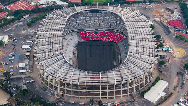 Sesenta años y miles de millones después, el Azteca vuelve a reinventarse Sesenta años y miles de millones después, el Azteca vuelve a reinventarse