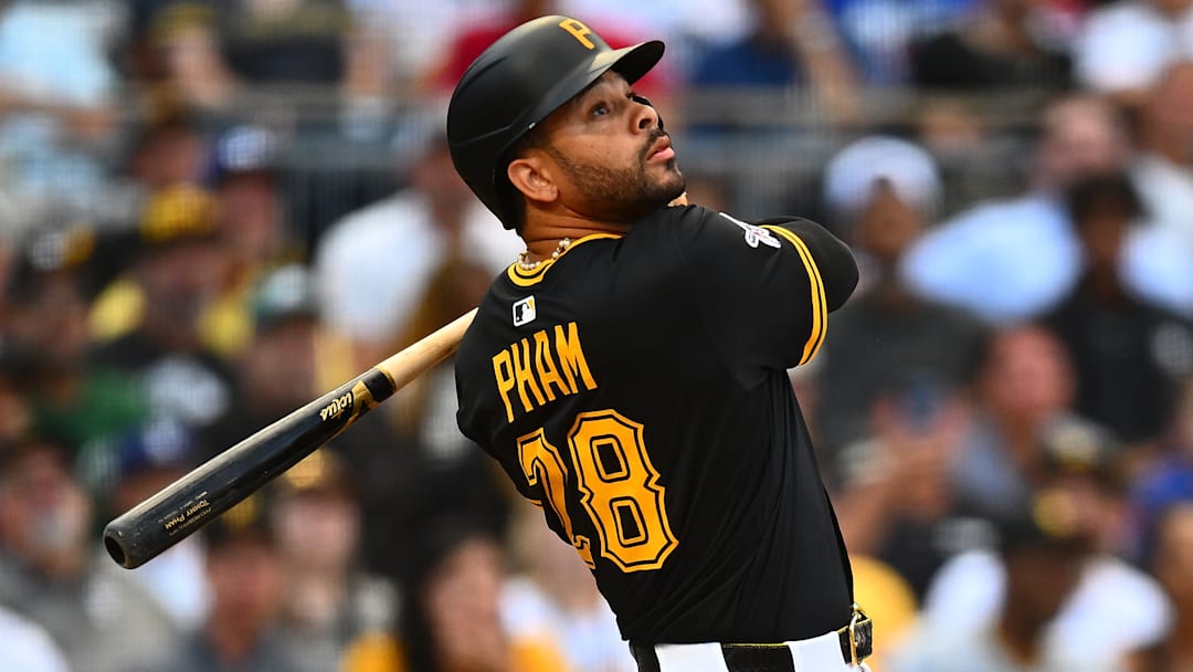 Los Angeles Dodgers v Pittsburgh Pirates