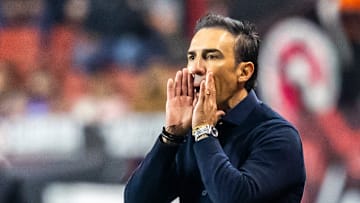 Vicente Sánchez está como DT interino de Cruz Azul 