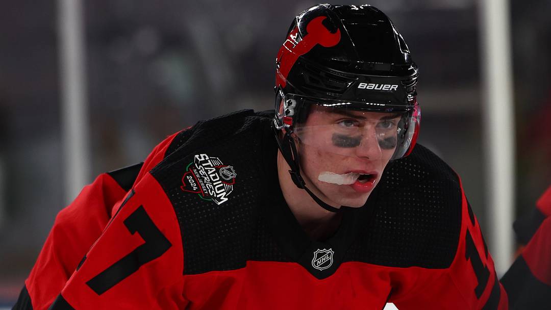 New Jersey Devils defenseman Simon Nemec (17): Ed Mulholland-Imagn Images