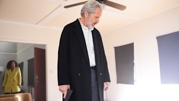 “Lifeline” – When the NCIS team engages in Walk-A-Mile Day to gain a new perspectives on different departments, things take a turn when Kasie receives a distress call from a mysterious man, on the CBS Original series NCIS, Thursday, Feb. 26 (9:00-10:00 PM, ET/PT) on the CBS Television Network, and streaming on Paramount+ (live and on demand for Paramount+ with SHOWTIME subscribers, or on demand for Paramount+ Essential subscribers the day after the episode airs)*. Pictured (L-R): Gary Cole as