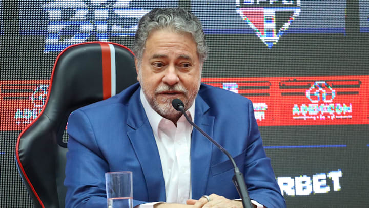 Julio Casares encara investigações no São Paulo