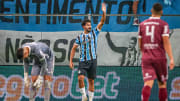 Diego Costa anotou um golaço na Arena do Grêmio