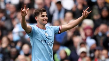 Julián Álvarez égalise pour Manchester City.