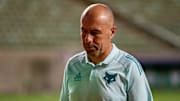 Jardim enfrenta turbulências em suas primeiras semanas de clube