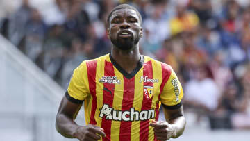 Kevin Danso est toujours au RC Lens.